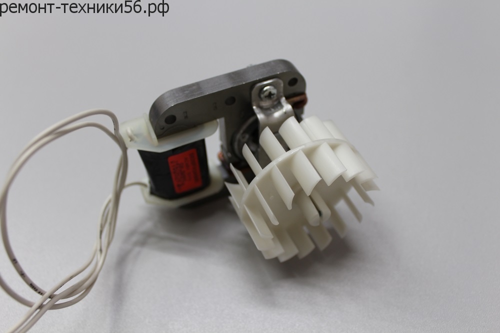Вентилятор для увлажнителей воздуха 7133/7135 (Fan without blower (new)) Electrolux EHU - 5515D (white) электр.упр.